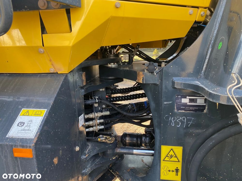 Komatsu WA470 -6, 2012 ROK, z NIEMIEC, BEZ DPF-a i ADBLUE, OPONY 80% DOBRE, SUPER UTRZYMANA - 19