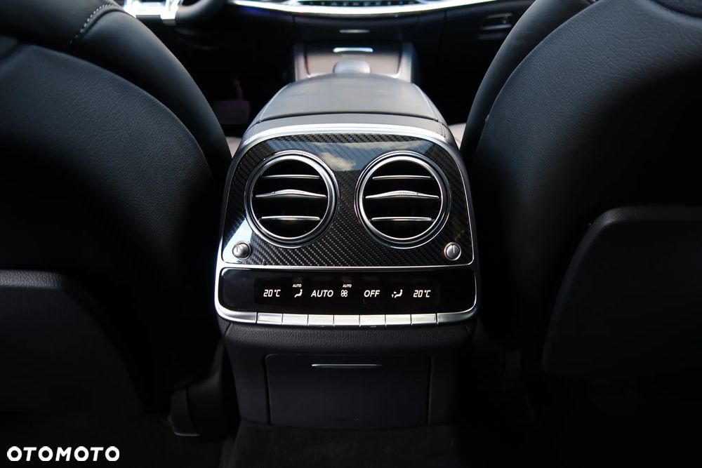 Mercedes-Benz Klasa S 500 4-Matic L 7G-TRONIC - 36
