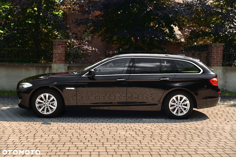 BMW Seria 5 520d - 9