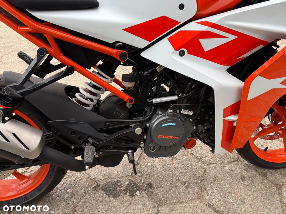 KTM RC 125 - 7