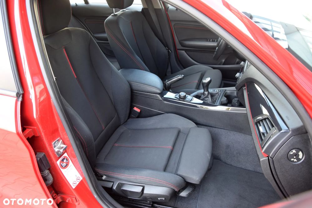 BMW Seria 1 118i Sport Line - 9