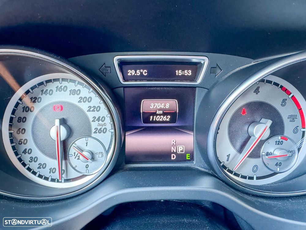 Mercedes-Benz CLA 200 d Shooting Brake AMG Line Aut. - 12