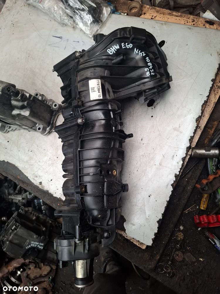 BMW E60 E90 2,0 d N47d20c kolektor ssący 7797384 nastawnik klap 7811299