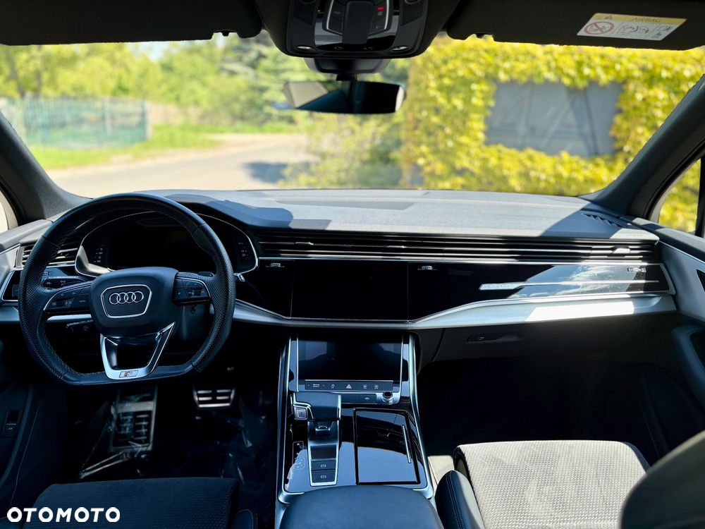Audi Q7 - 9