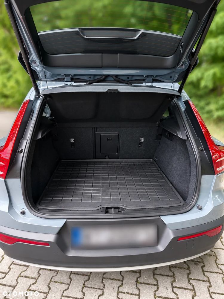 Volvo XC 40 - 4