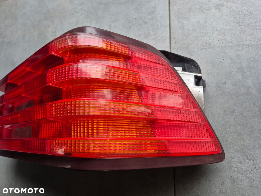 lampa prawy tyl mercedes sl r129 - 2
