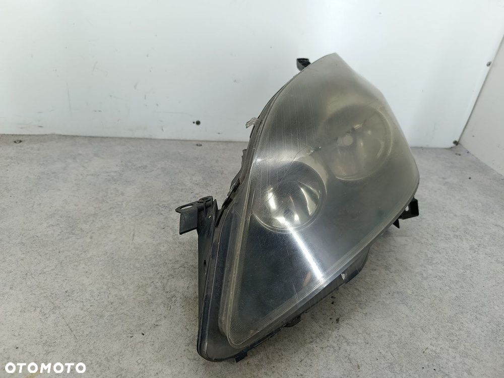 LAMPA PRZÓD LEWA OPEL ZAFIRA B 13252472LH 0301214201 - 2