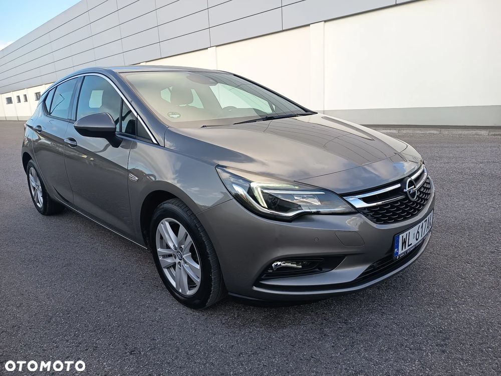 Opel Astra 1.4 T Elite - 9