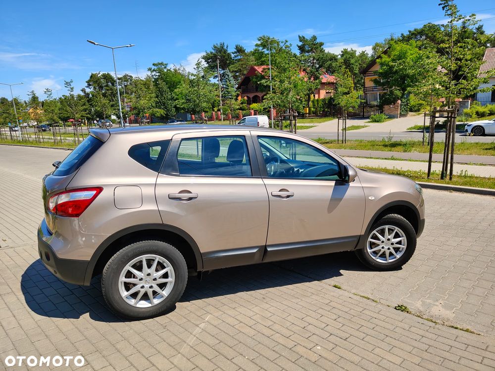 Nissan Qashqai 1.6 acenta - 12