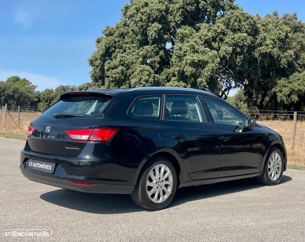 SEAT Leon ST 1.6 TDI Style Ecomotive — fotografia 5