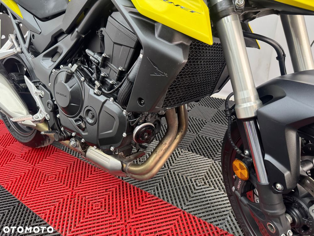 Honda CB - 33