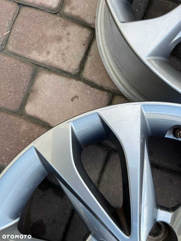 Oryginalne alufelgi Hyundai 5x114,3 16 cali Czujniki Tucson IX35 - 10