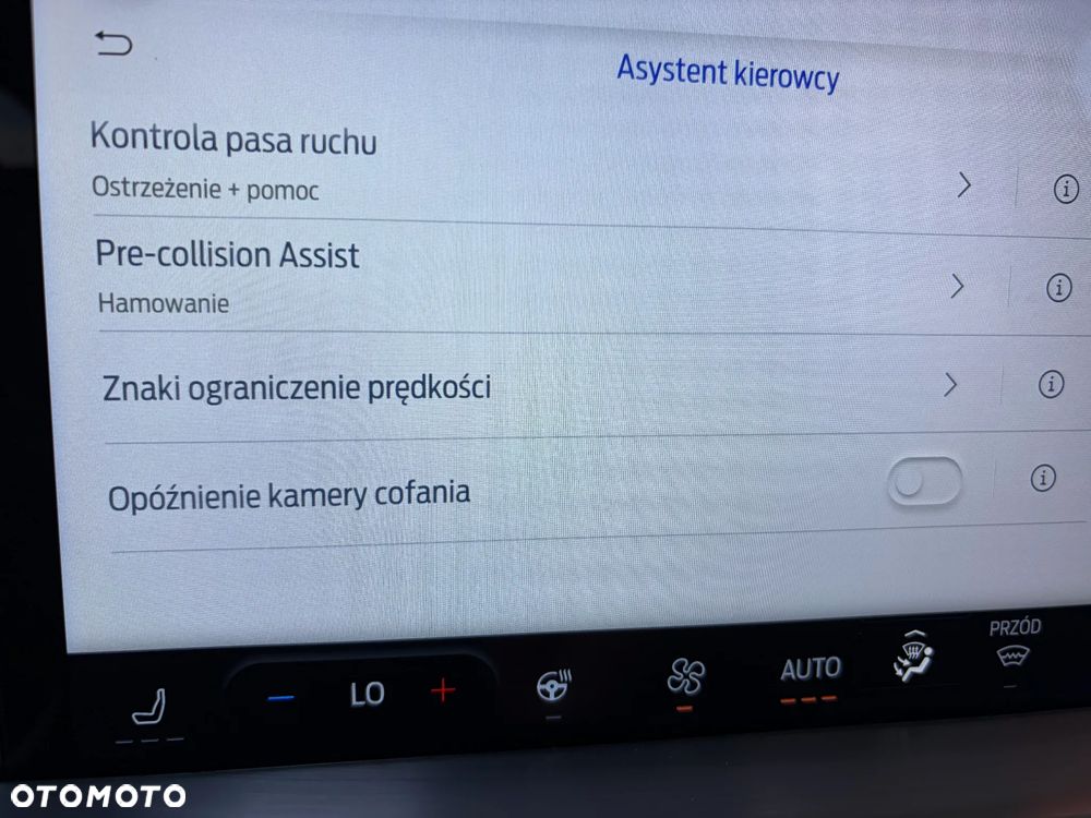 Ford Focus 1.0 EcoBoost mHEV Titanium X - 21