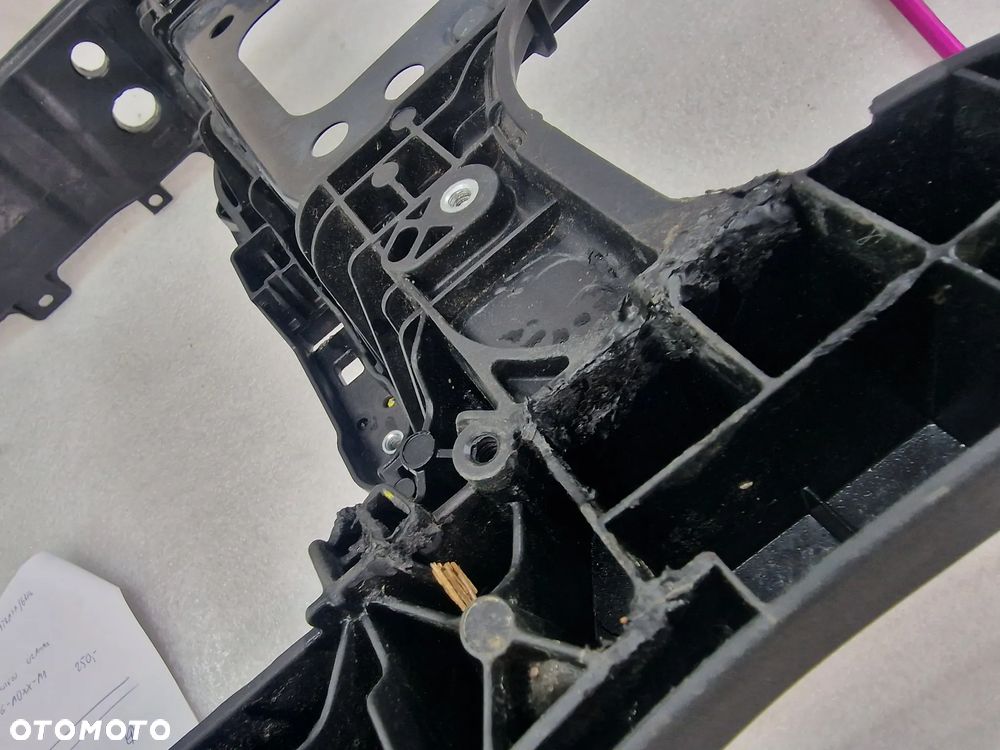 HYUNDAI I30 III 3 LIFT 20- WZMOCNIENIE CZOŁOWE / PAS PRZEDNI NR 64105-G4120 NR AUKCJI WZM477 - 14