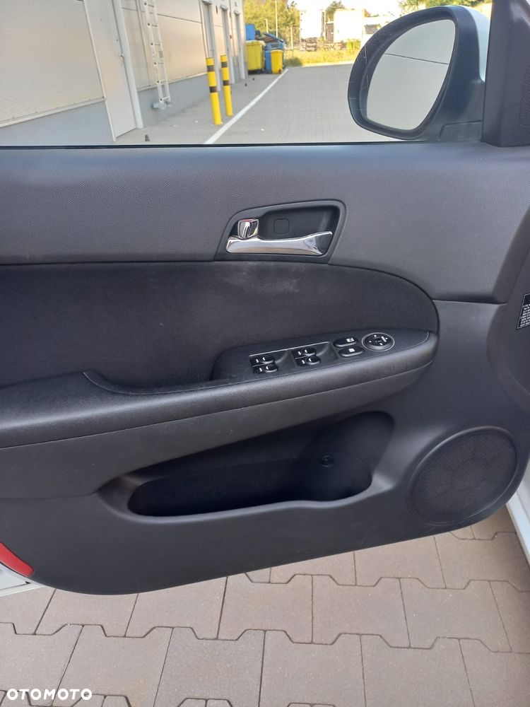 Hyundai i30 - 33
