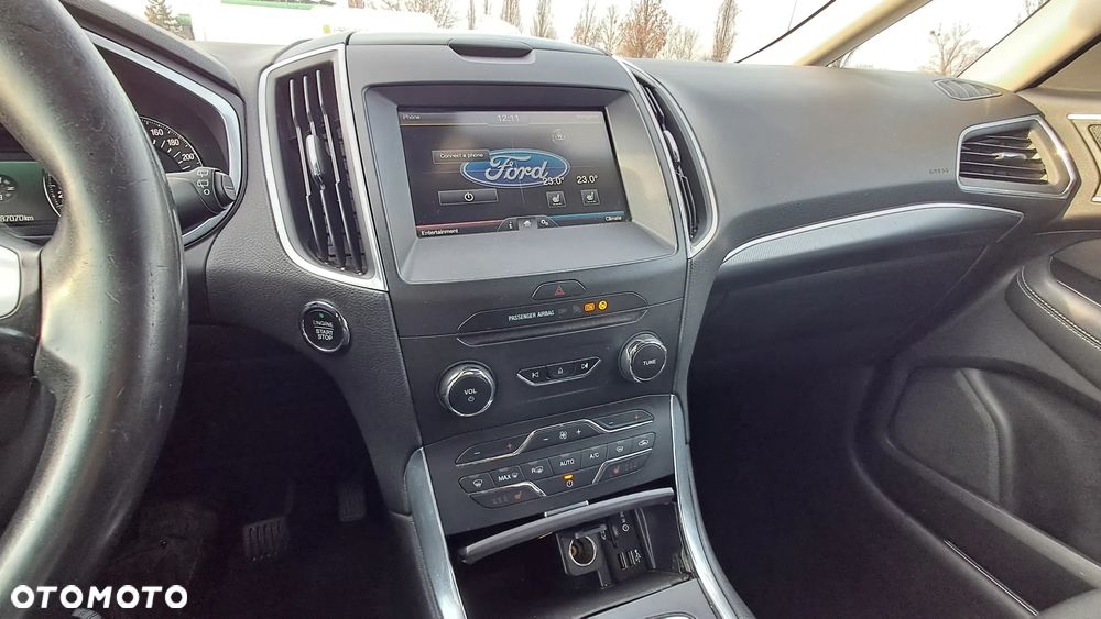 Ford S-Max - 10