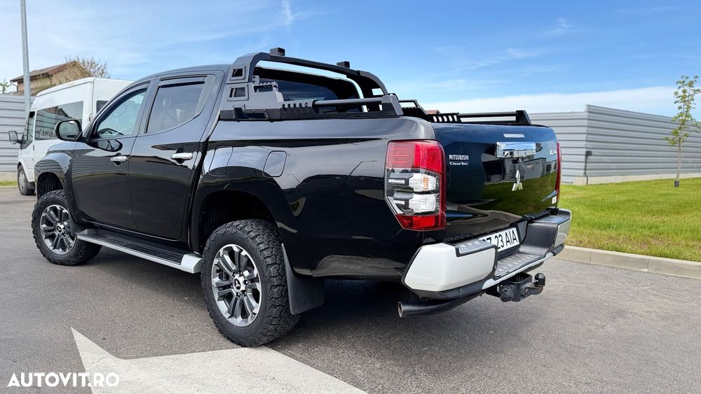 Mitsubishi L200 Double Cab 2.2 DI-D M/T Instyle - 3