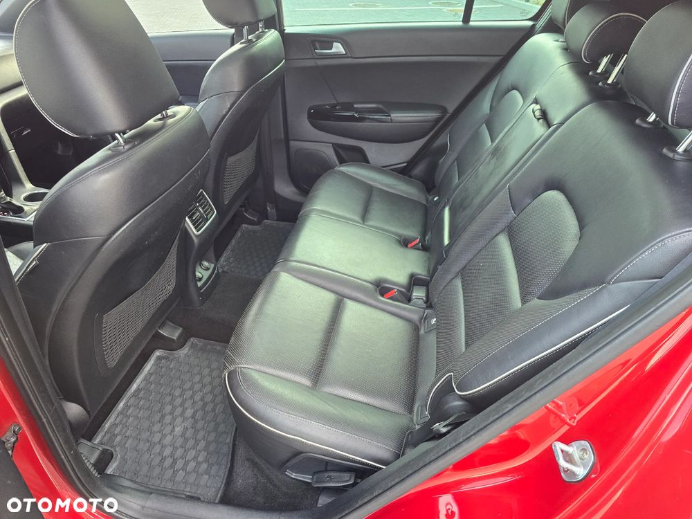 Kia Sportage 2,0 CRDI AWD GT Line - 30