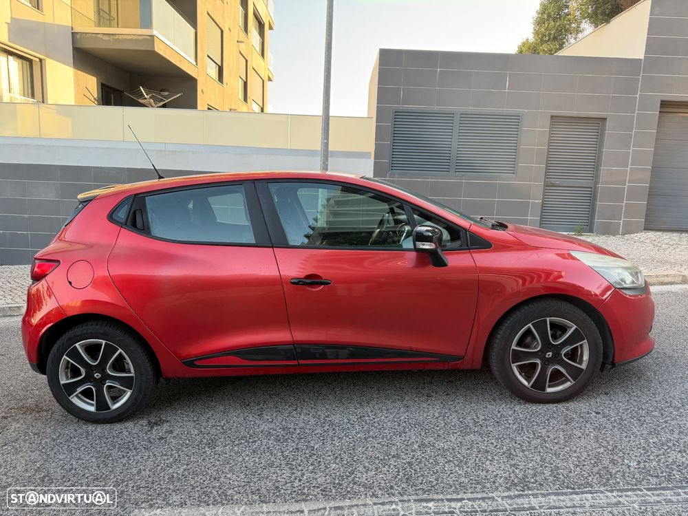Renault Clio 0.9 TCE Dynamique S - 8