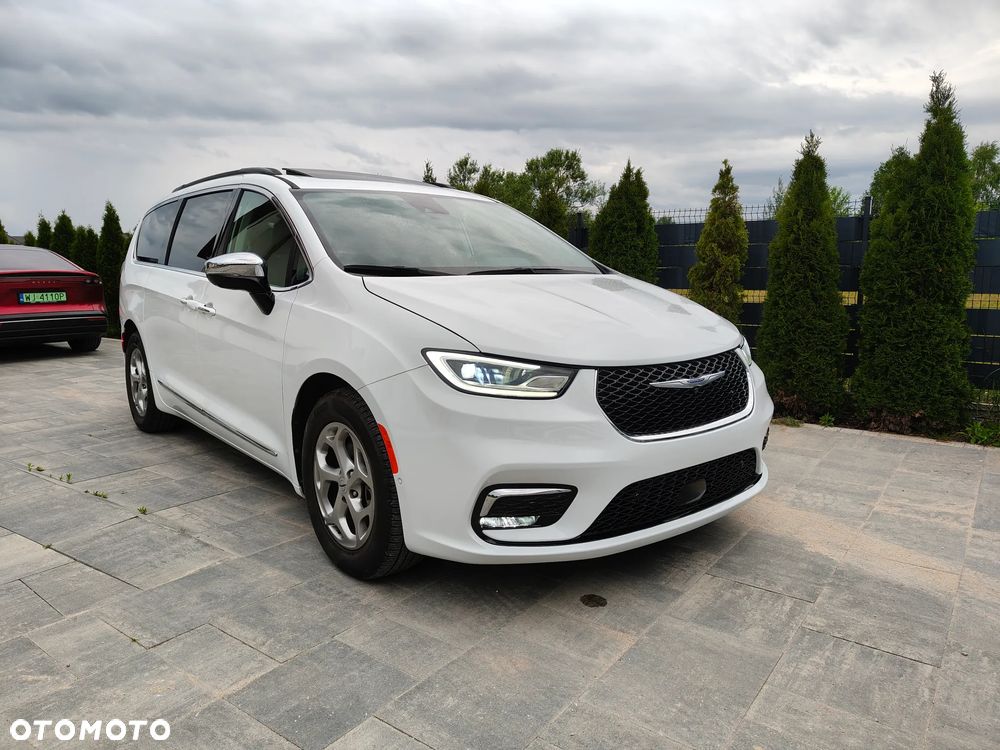Chrysler Pacifica - 5