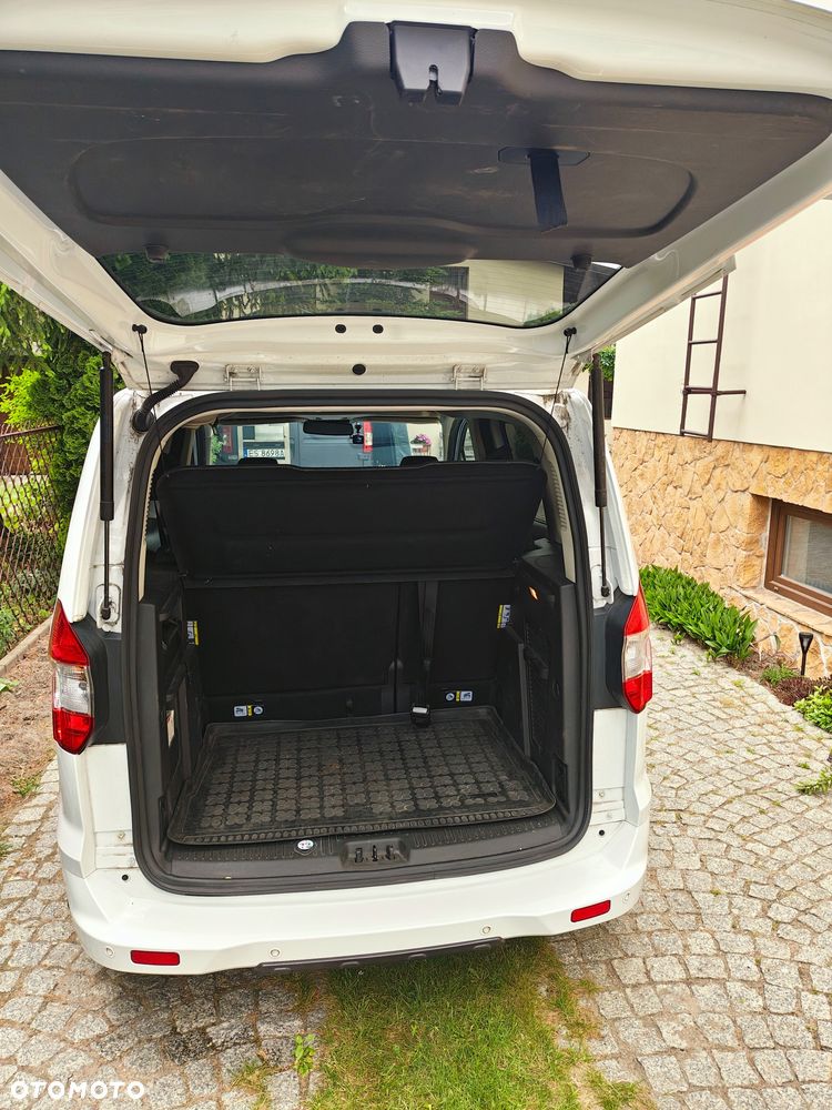 Ford Tourneo Courier 1.0 EcoBoost Sport - 5