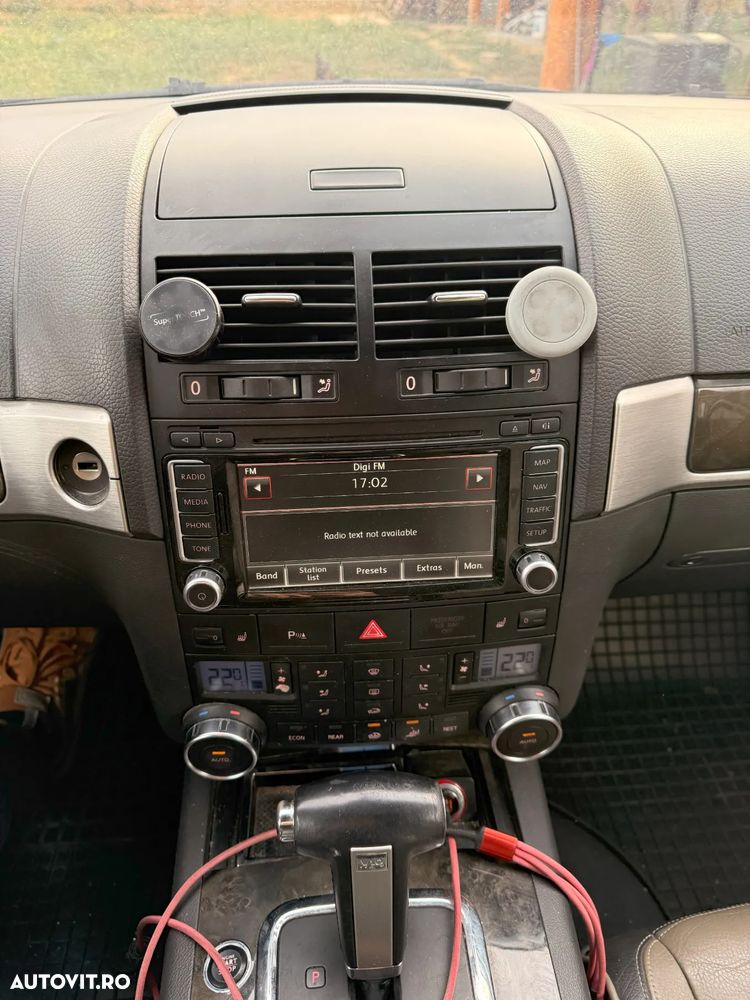 Volkswagen Touareg 5.0 V10 TDI DPF Automatik Exclusive Edition - 10