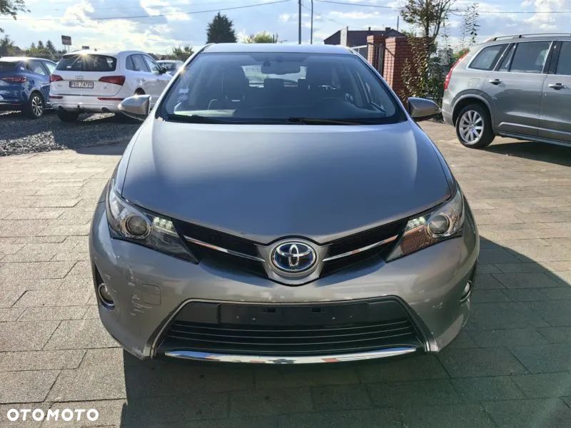 Toyota Auris Hybrid 135 Dynamic - 5