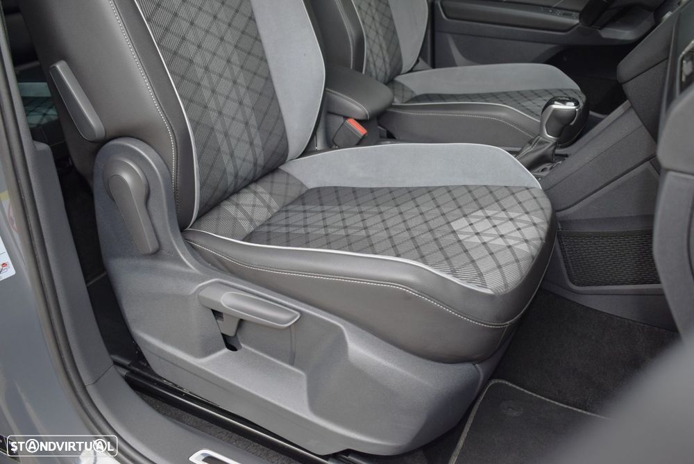 VW Tiguan 1.4 TSI eHybrid R-Line DSG - 37