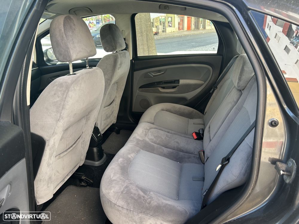 Fiat Linea 1.6 M-Jet Emotion - 16
