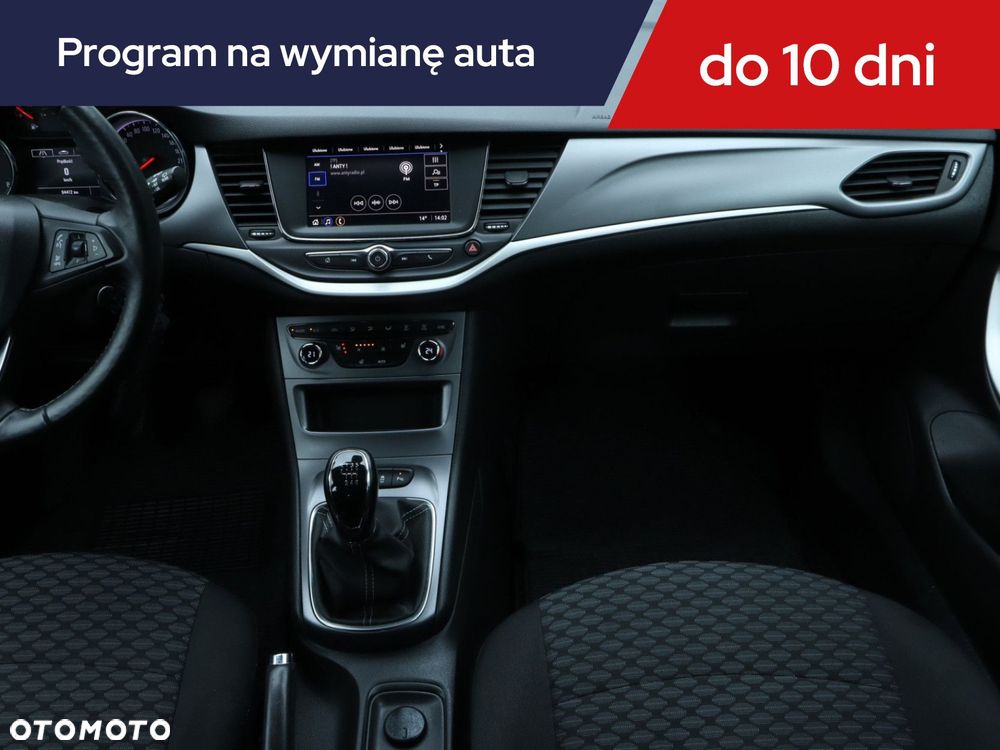 Opel Astra - 10