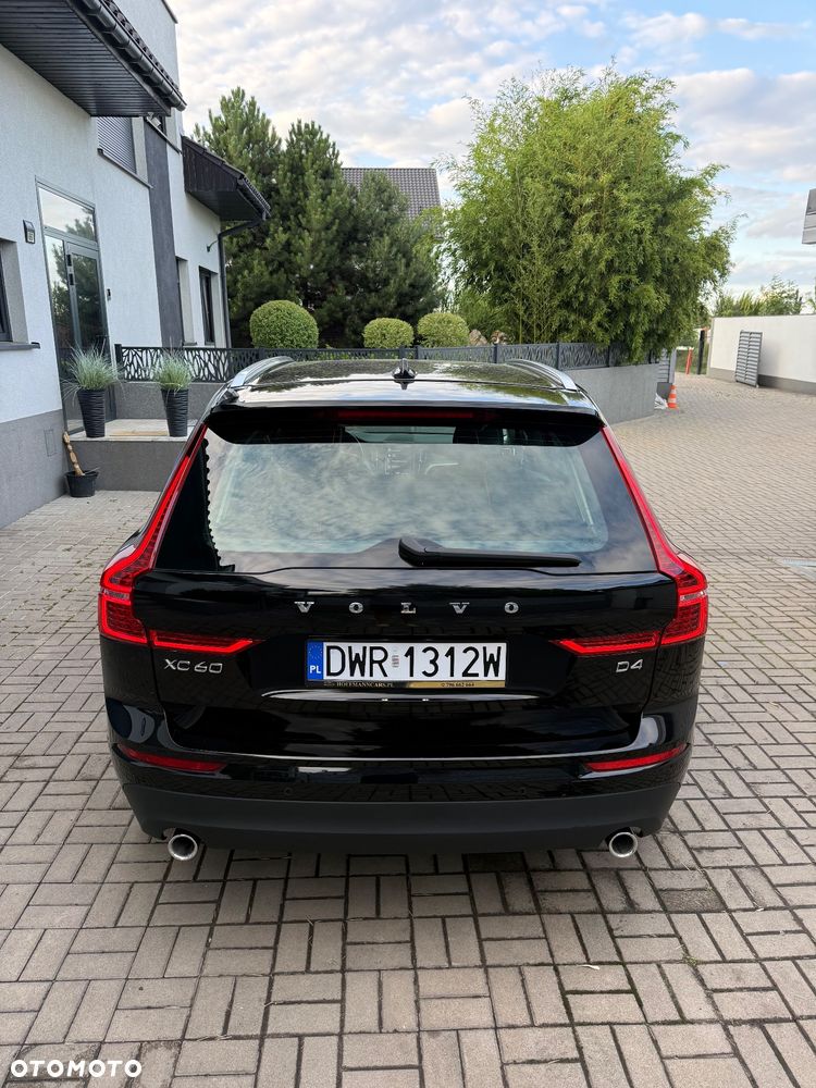Volvo XC 60 D4 Geartronic Momentum Pro - 12