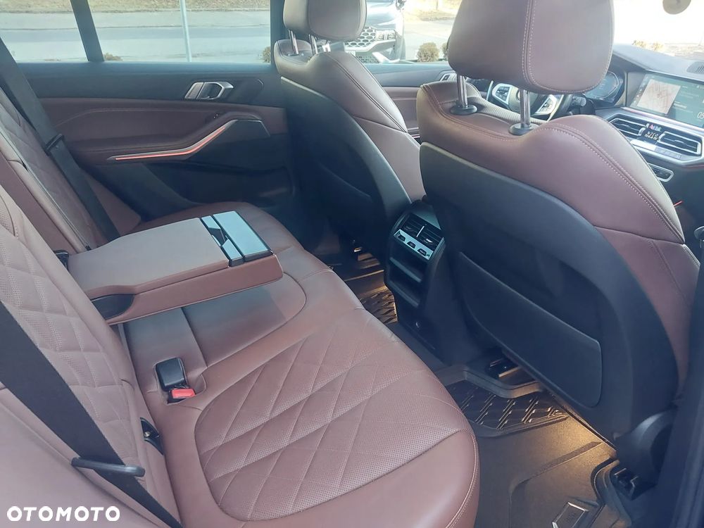 BMW X5 xDrive30d - 27