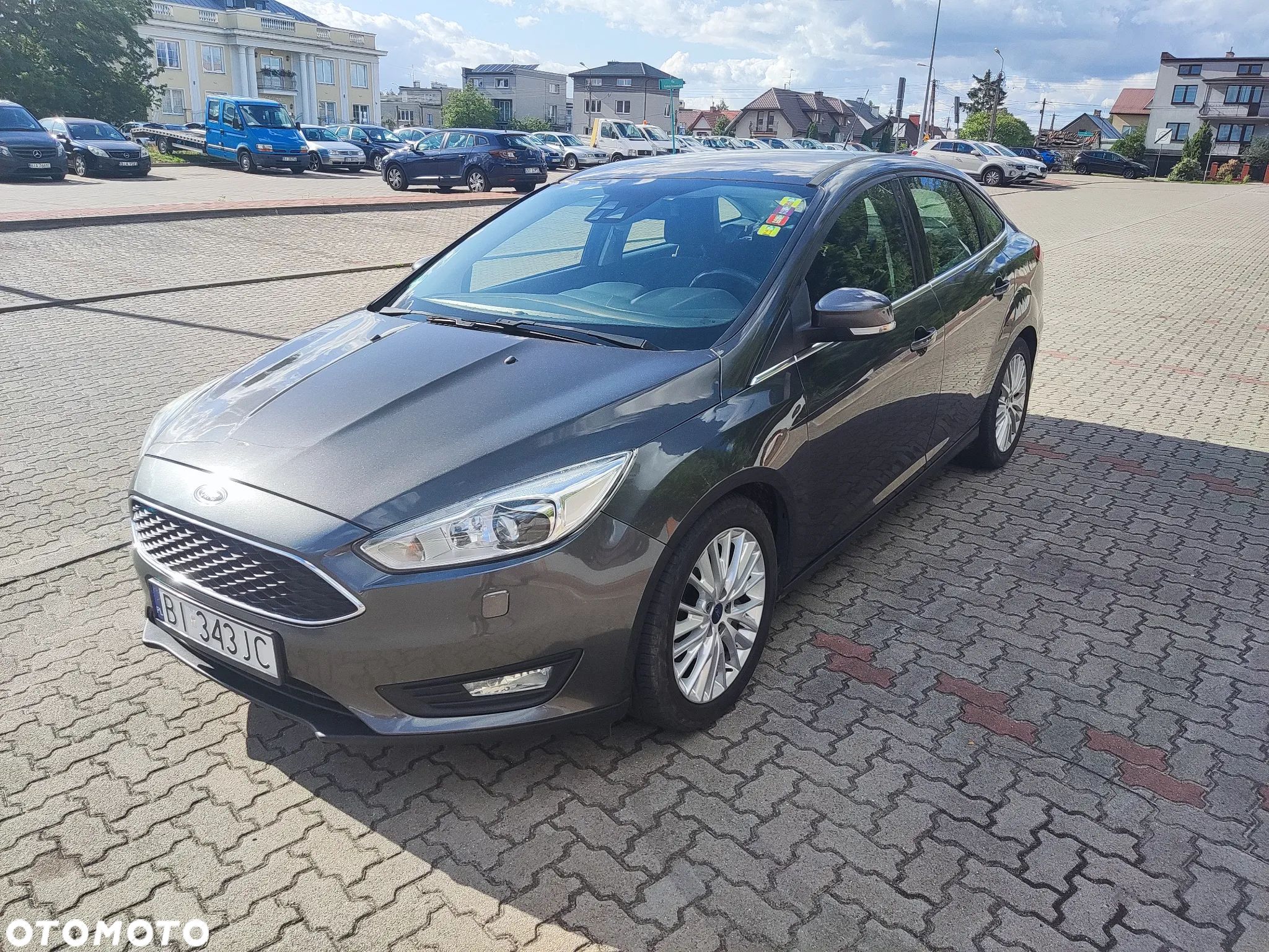 Ford Focus - 1