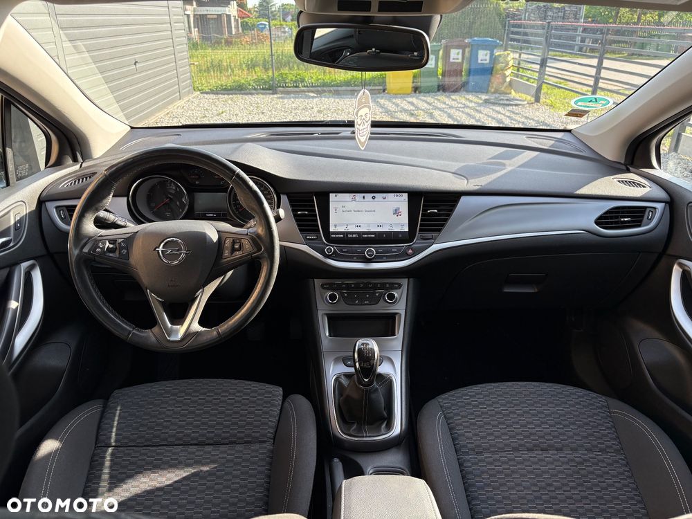 Opel Astra 1.6 CDTI Sport - 13