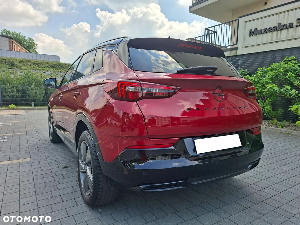 Opel Grandland X - 12