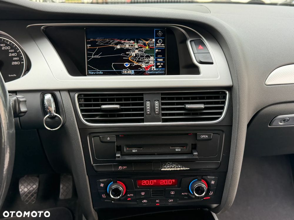 Audi A4 Avant 2.0 TDI DPF quattro Ambiente - 27