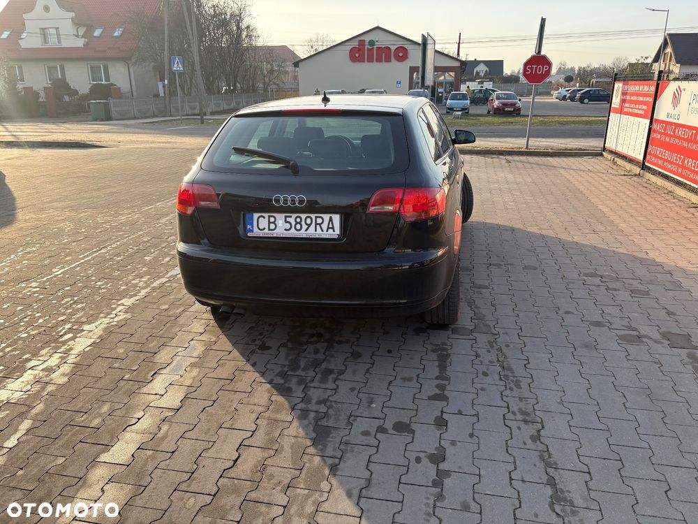 Audi A3 Sportback 2.0 TDI DPF (DSG) S tronic Attraction - 4