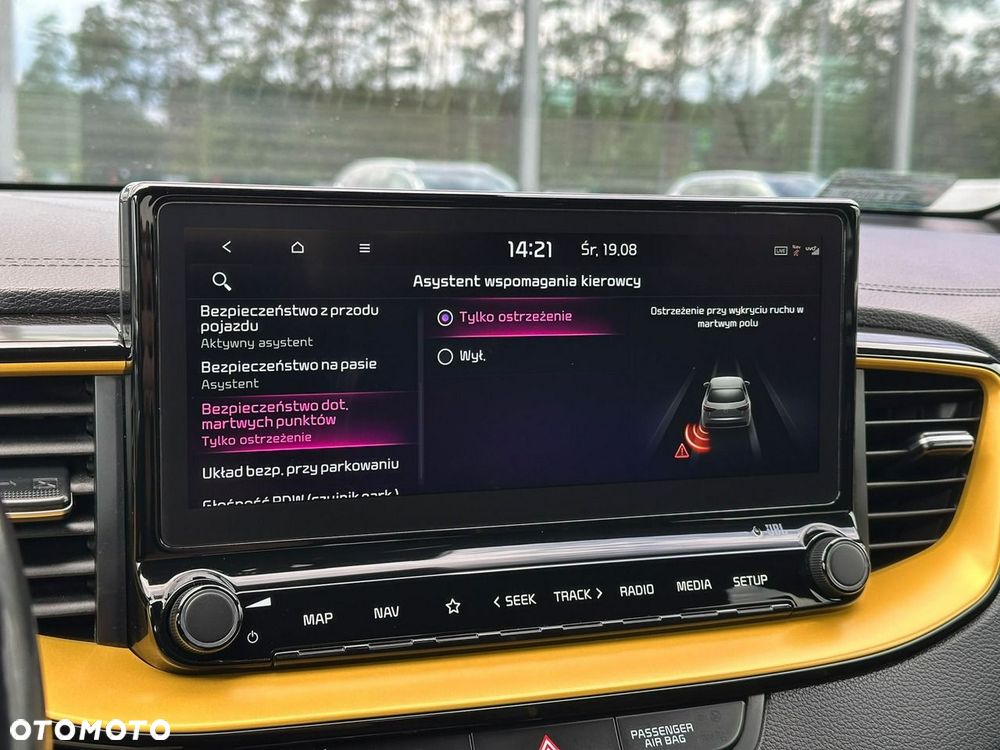 Kia XCeed 1.6 T-GDI L Business Line DCT - 33