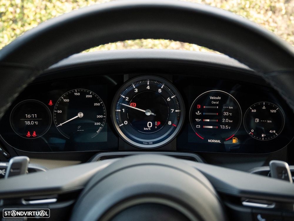 Porsche 911 (992) Carrera S PDK - 33