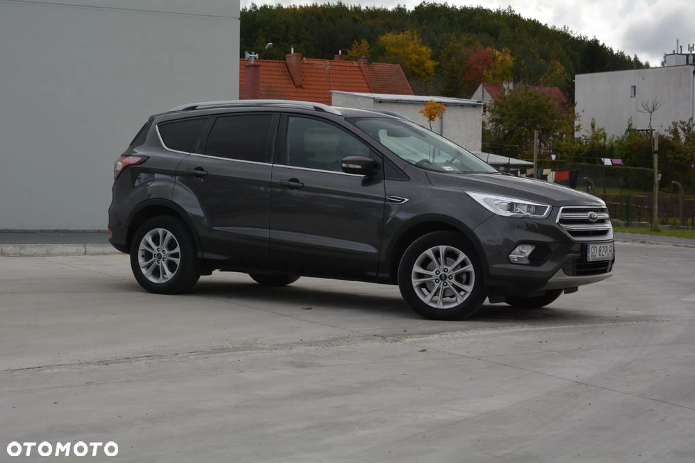 Ford Kuga - 9