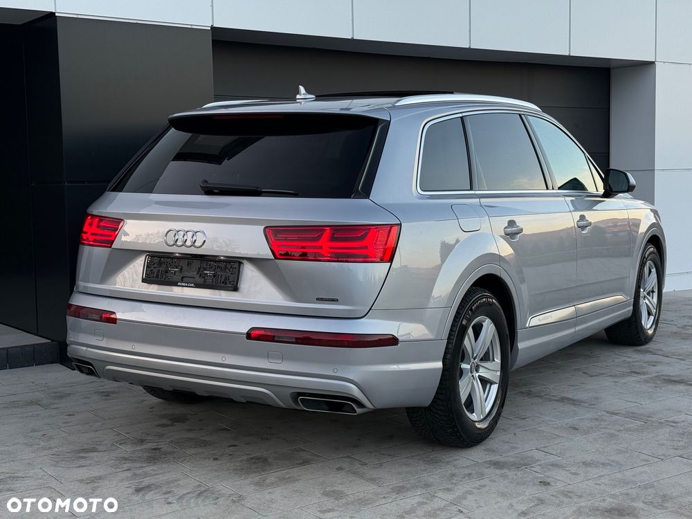 Audi Q7 - 30