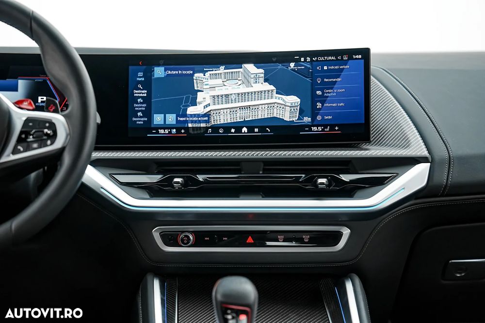 BMW XM 50e - 16