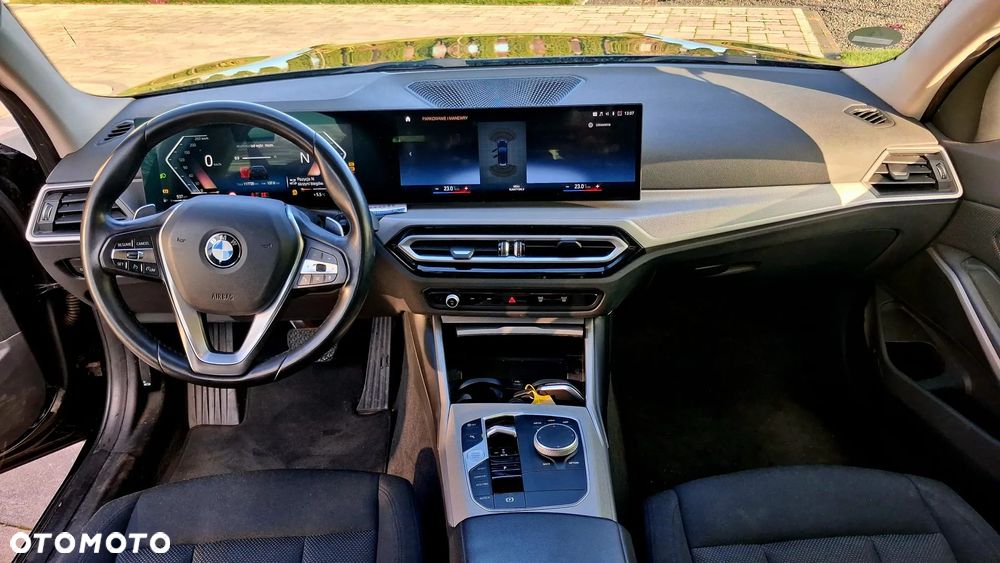 BMW Seria 3 318d Edition Luxury Line Purity - 17