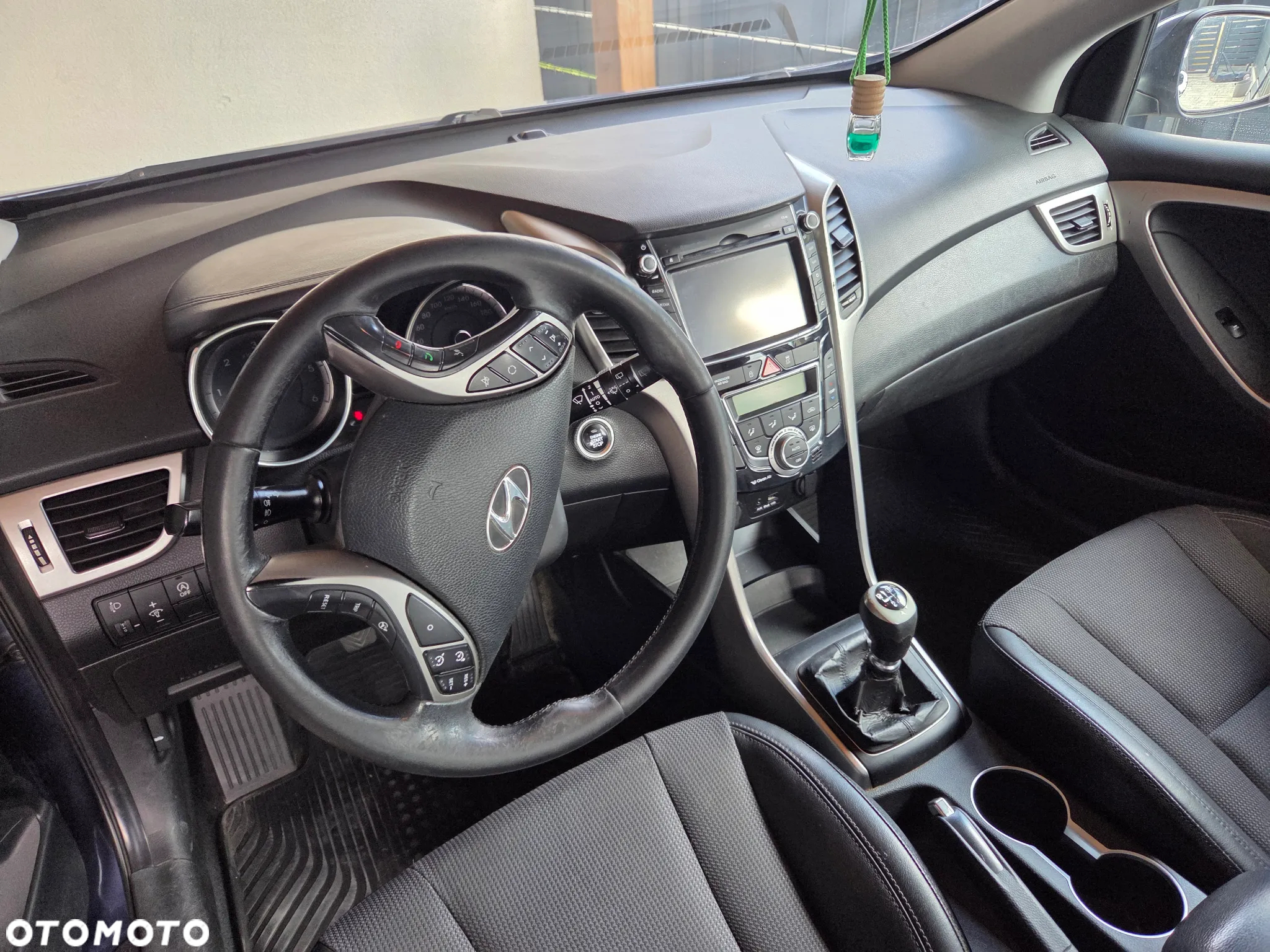 Hyundai i30 1.6 CRDi BlueDrive Comfort - 9