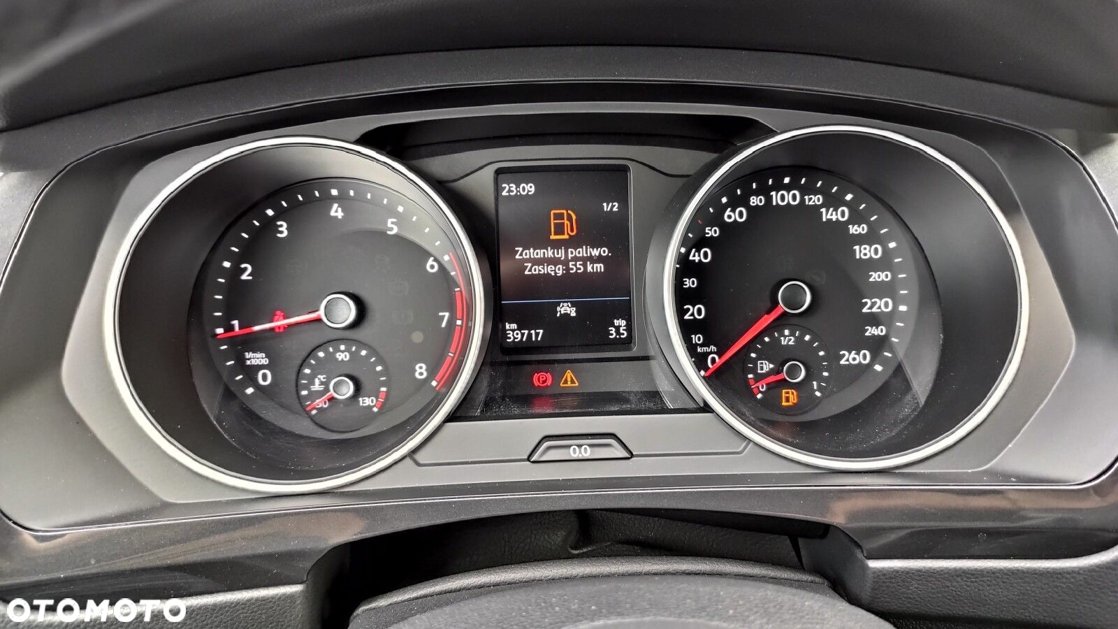 Volkswagen Tiguan - 14