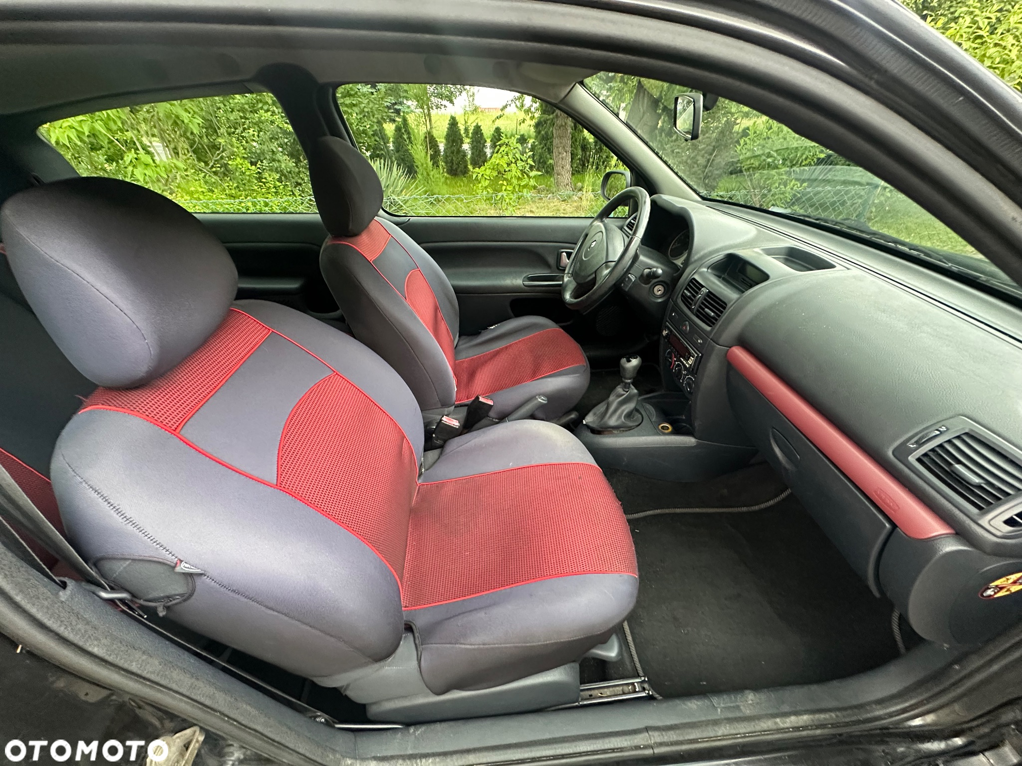 Renault Clio - 8