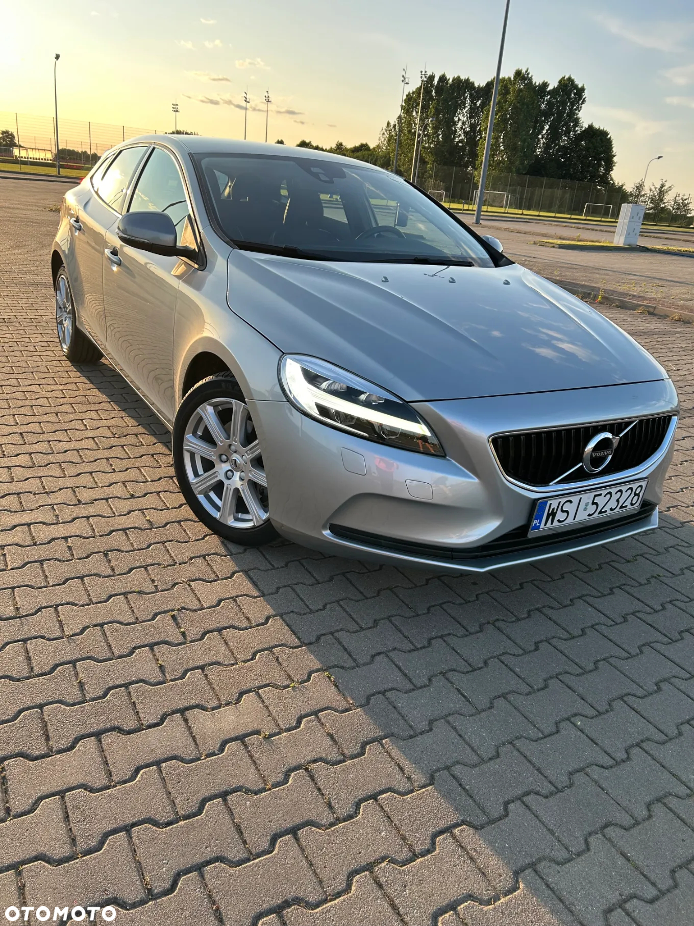 Volvo V40 T3 - 2