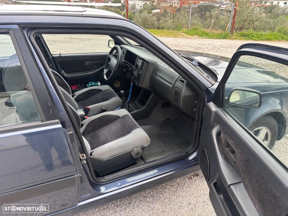 Volvo 440 1.7 Turbo - 5