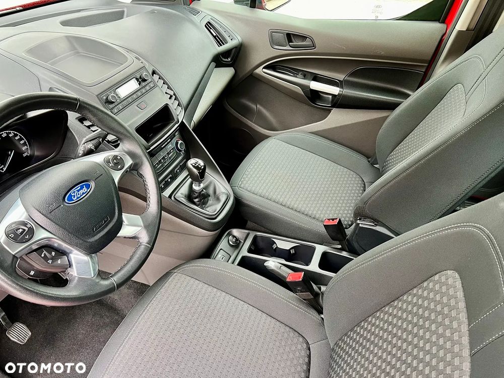 Ford Tourneo Connect 1.5 TDCi Start-Stop Titanium - 21