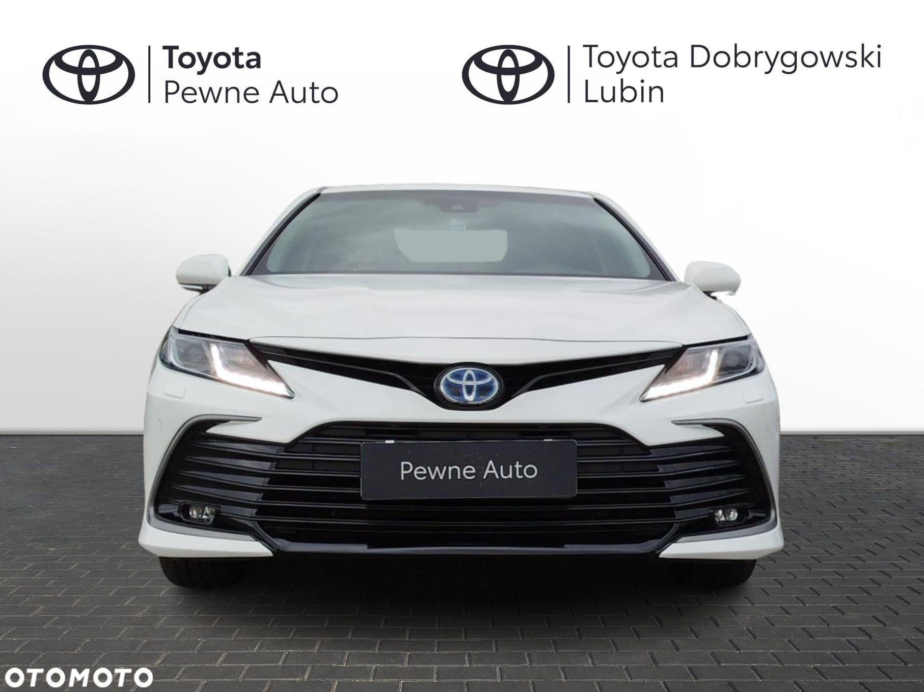 Toyota Camry - 8